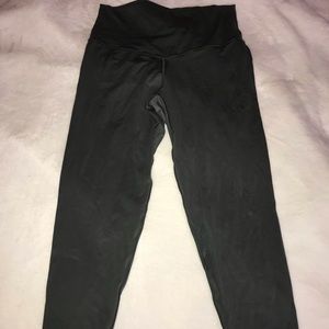 Aerie Chill Play Move cropped leggings